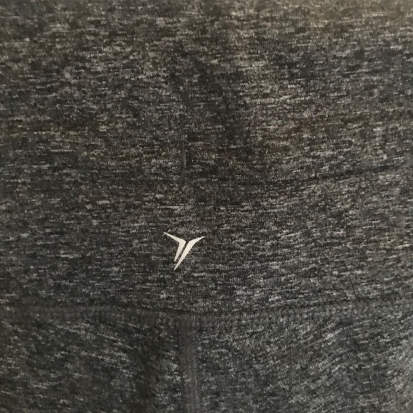 Grey joggers from Old Navy Active Wear - Picture 6 of 6